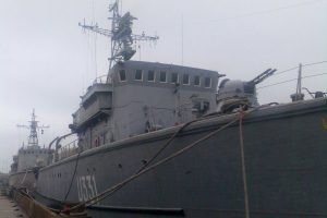 Базовий тральщик "Маріуполь" (U-331)