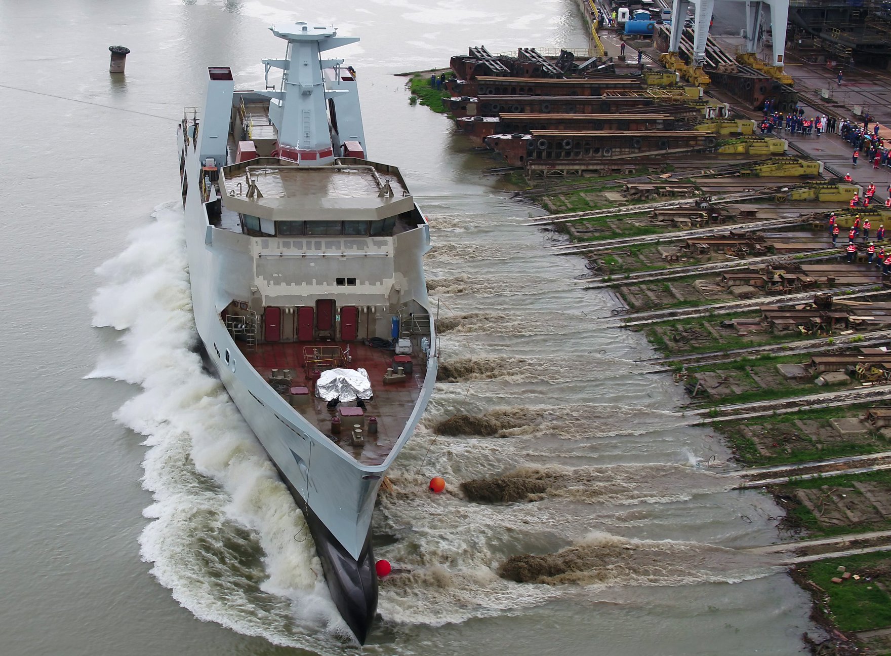 Спуск на воду нового корвету для ВМС Пакистану на підприємстві Damen в Румунії