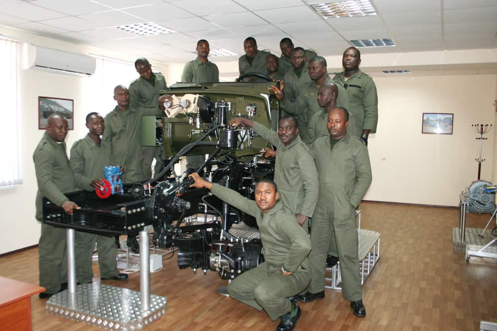 Підготовка нігерійських військових на КрАЗі
