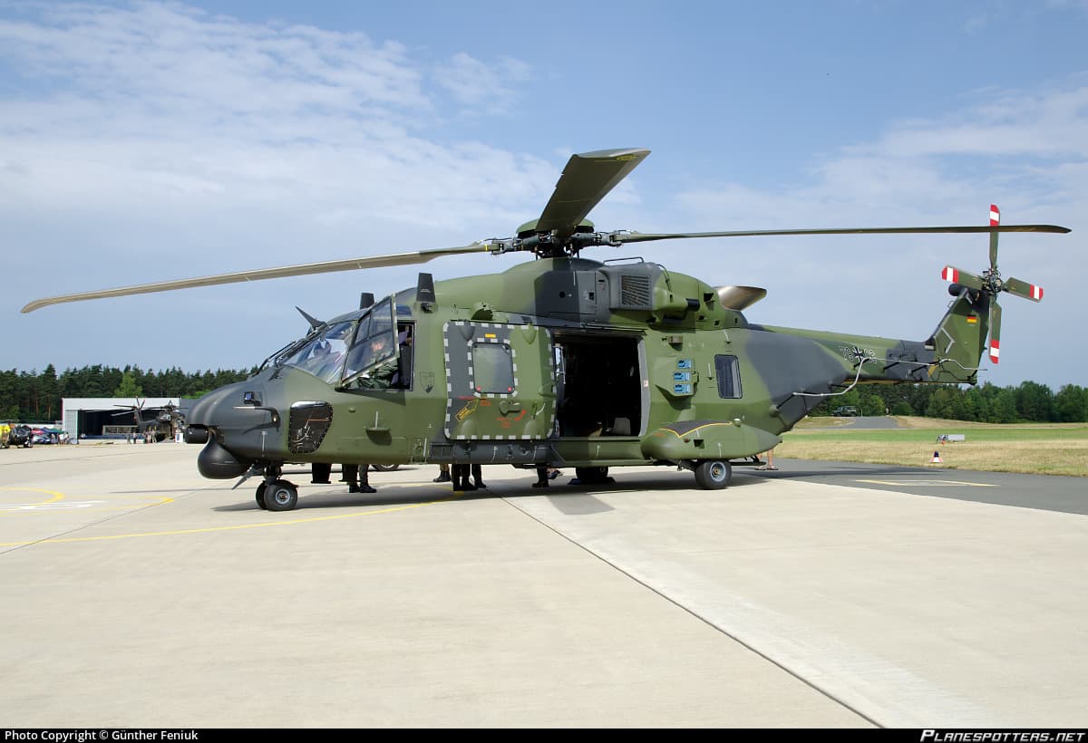 Багатоцільовий гелікоптер NH90 німецької армії