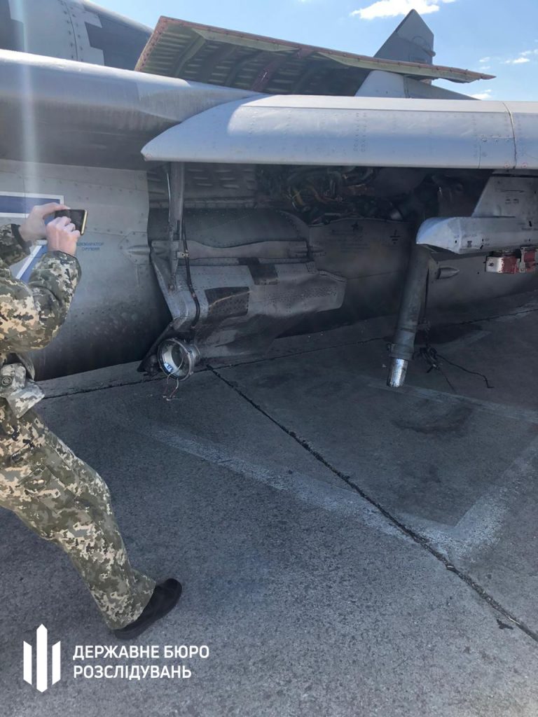 Фото з матеріалів ДБР розслідування по справі аварії «МІГ-29»