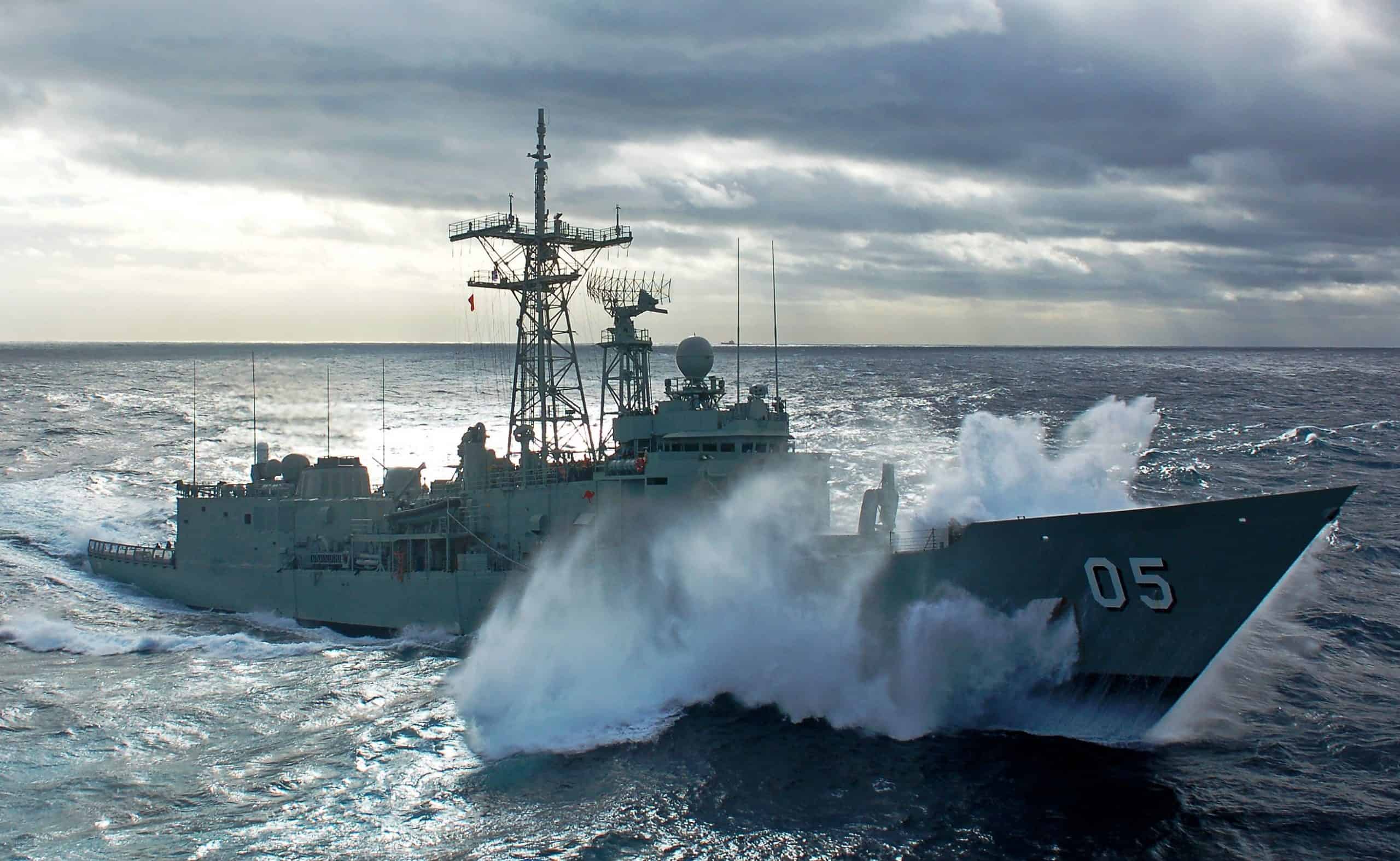 Австралійський фрегат HMAS Melbourne (FFG 05)