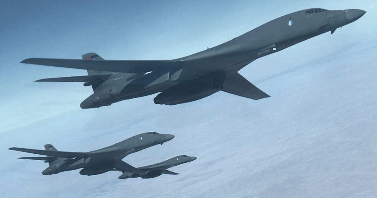 Бомбардувальник B-1 Lancer. Фото: Натан Нейдхардт. Березень 2020 року