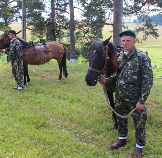 Вояки 61-ї бригади гірських стрільців під час маневрів