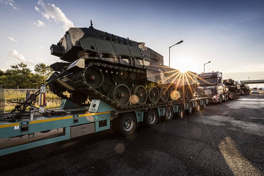Танки Leopard-2A4 для ЗС Угорщини. Липень 2020. Фото: honvedelem.hu