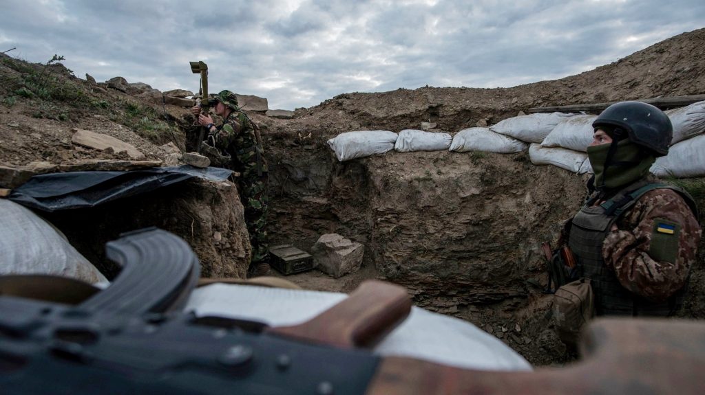 Українські військові на позиціях. Фото: 93-тя бригада