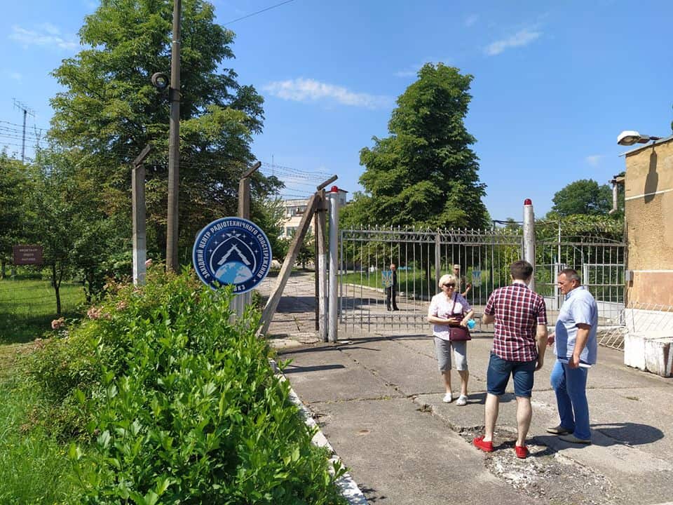 КПП на вході до території з РЛС «Дніпро»