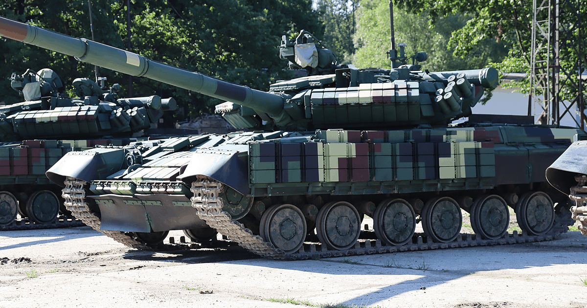 Відновлені та модернізовані Т-64 від ЛБТЗ. Фото: Укроборонпром