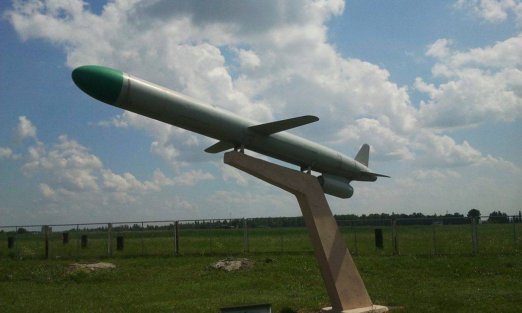 Радянська ракета Х-55 в музеї Харківського авіаційного заводу