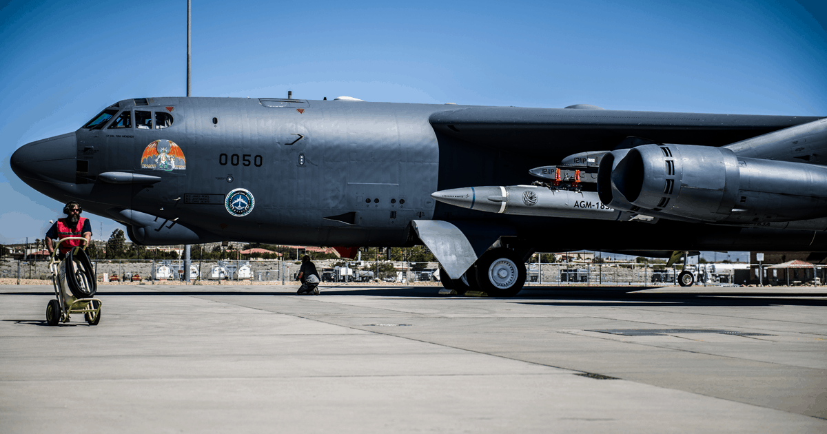 Тести AGM-183A ARRW на B-52H. Серпень 2020. Фото: ПС США