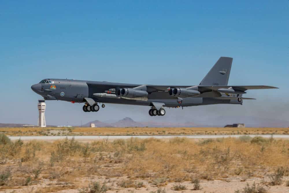 Тести AGM-183A ARRW на B-52H. Серпень 2020. Фото: ПС США