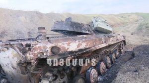 БМП-2 ЗС Азербайджану втрачені біля позиції ЗС Вірменії