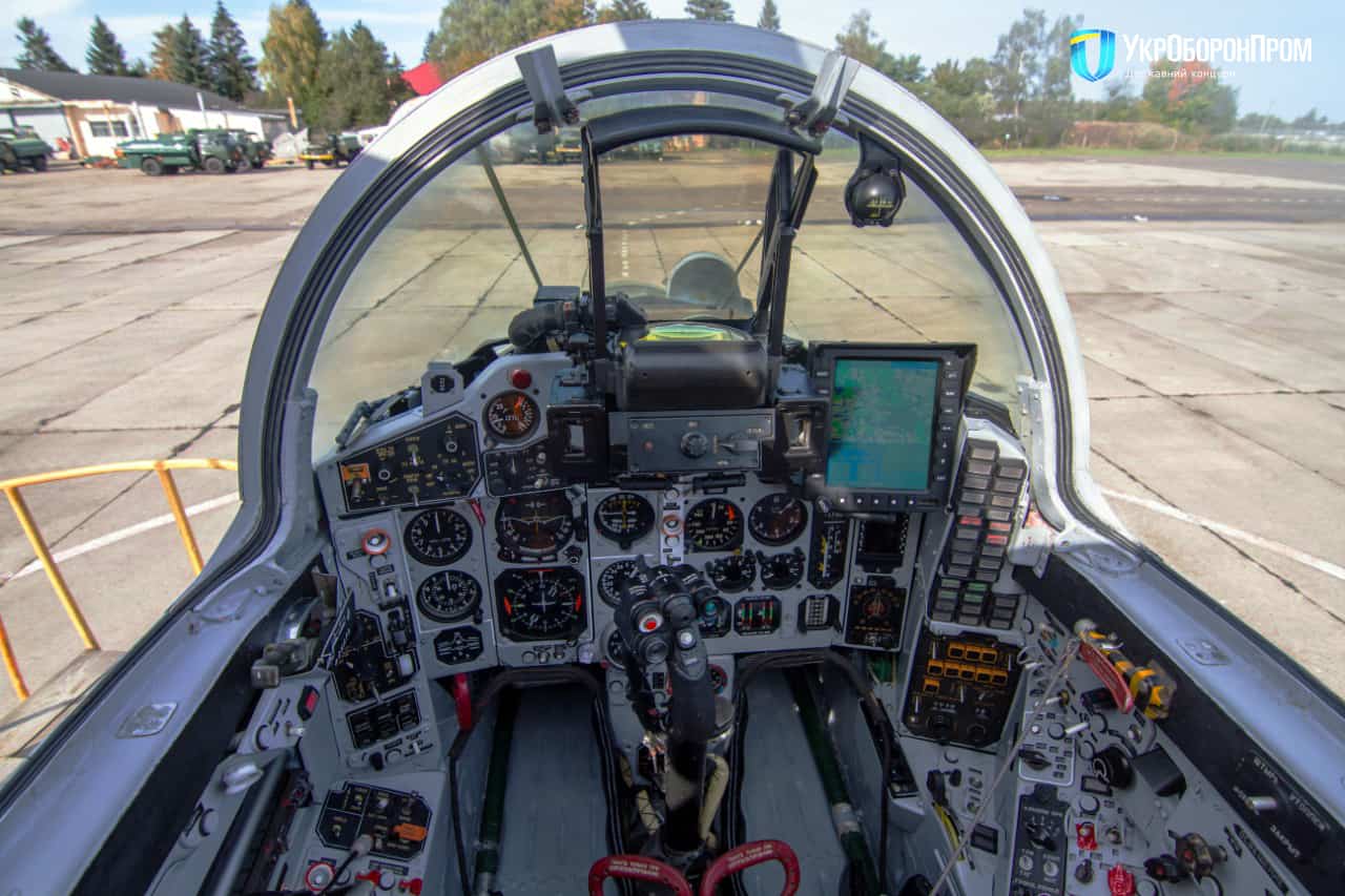 Кабіна пілота модернізованого винищувача МіГ-29МУ1