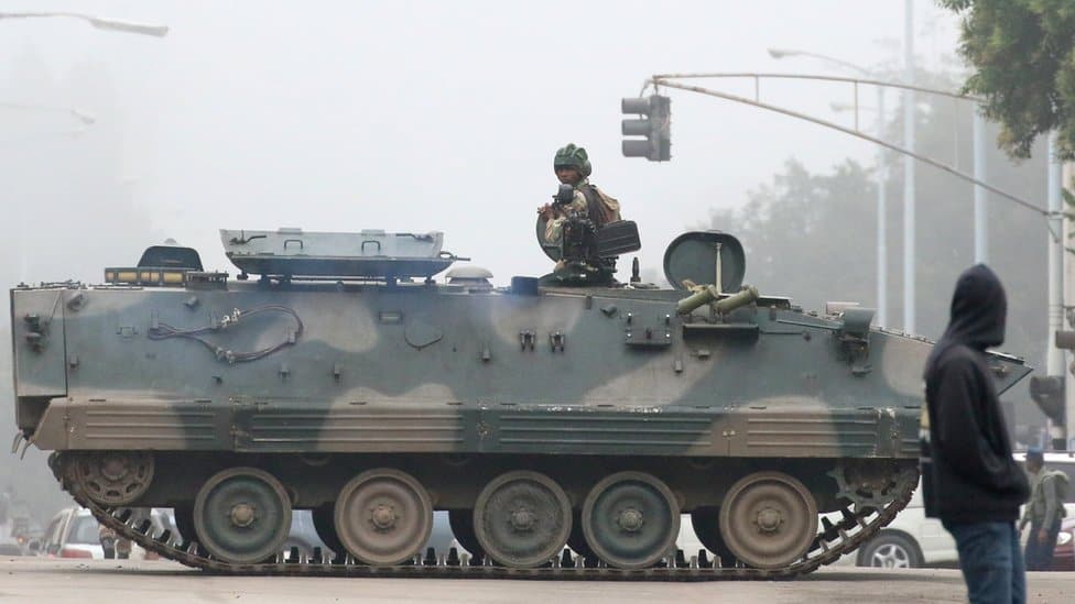 Зімбабвійський Type 85 AFV/Type 89 AFV в Хараре під час перевороту в листопаді 2017 року