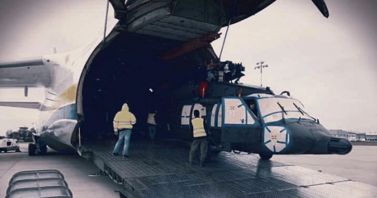 Ан-124 «Руслан» доставив на Філіппіни S-70i «Black Hawk». Листопад 2020. Фото: ЗМІ Філіппін