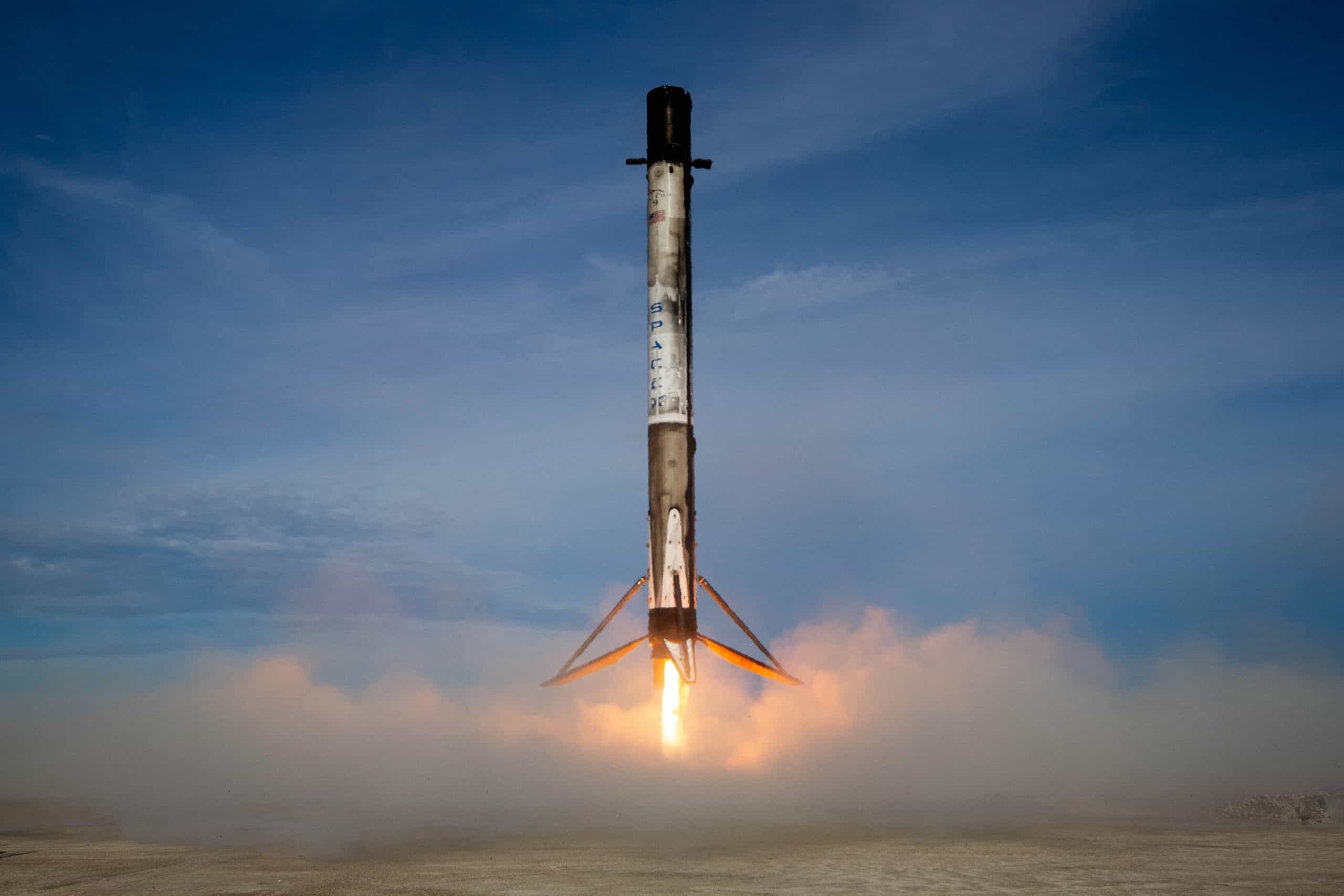 Посадка ступеню ракети Falcon 9