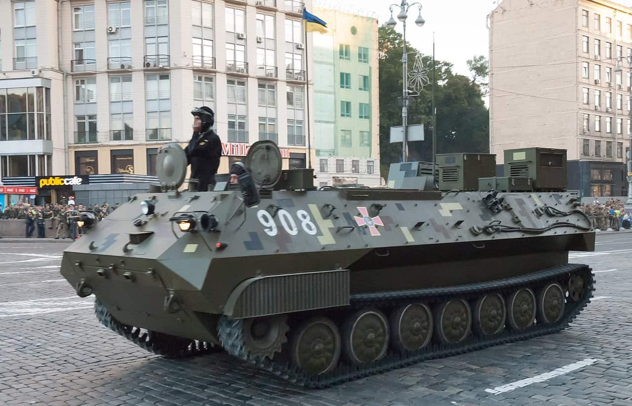1АР1 “Положеніє–2” на військовому параді України. Фото з відкритих джерел