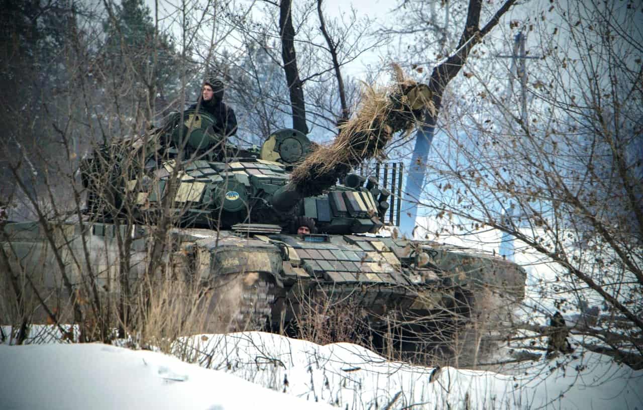 Танк Т-72Б1 ЗСУ на Донбасі. Грудень 2020. Фото: ООС