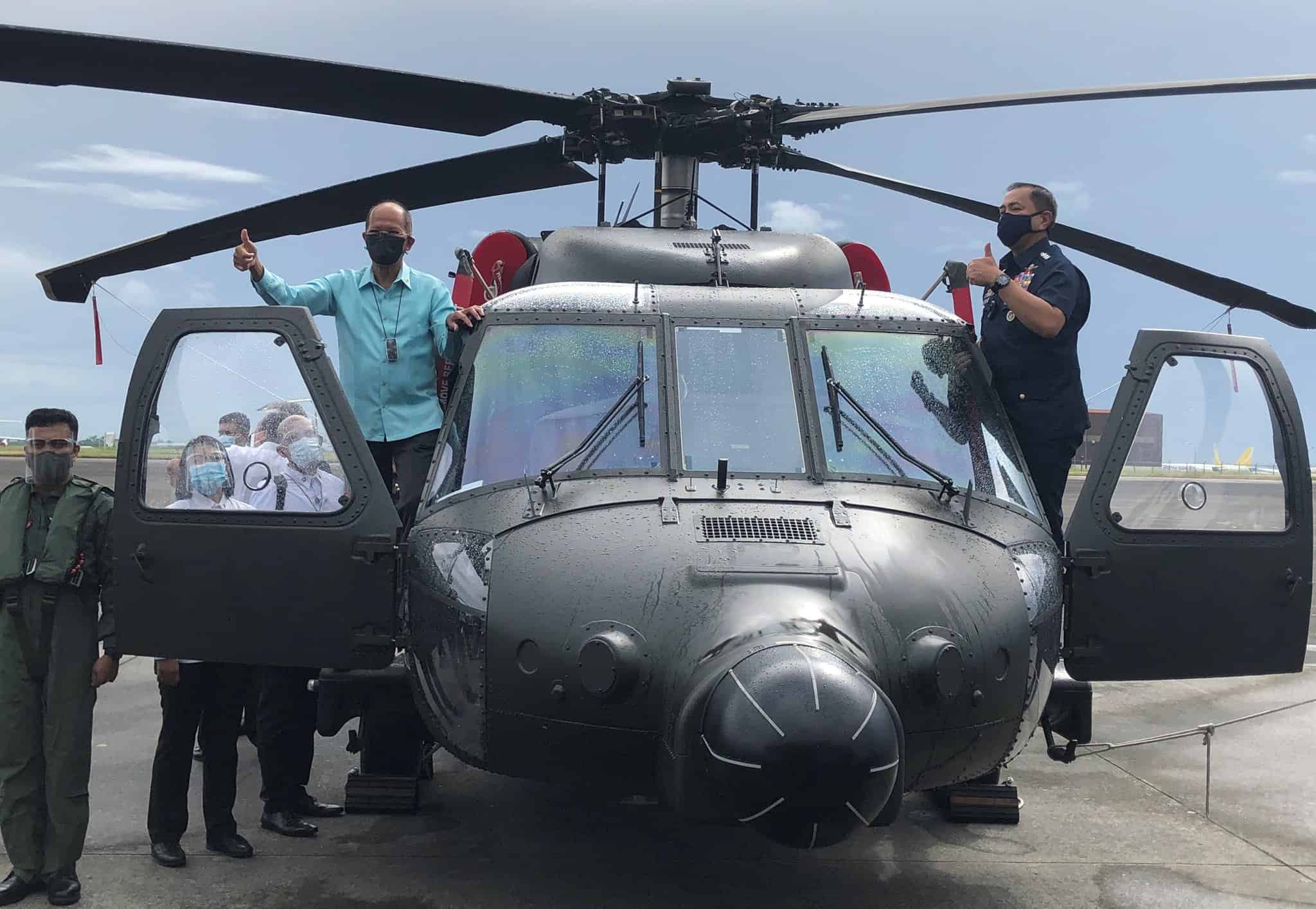 Вертольоти Sikorsky S-70i International Black Hawk ВПС Філіппін. Грудень 2020. Фото: ЗМІ Філіппін