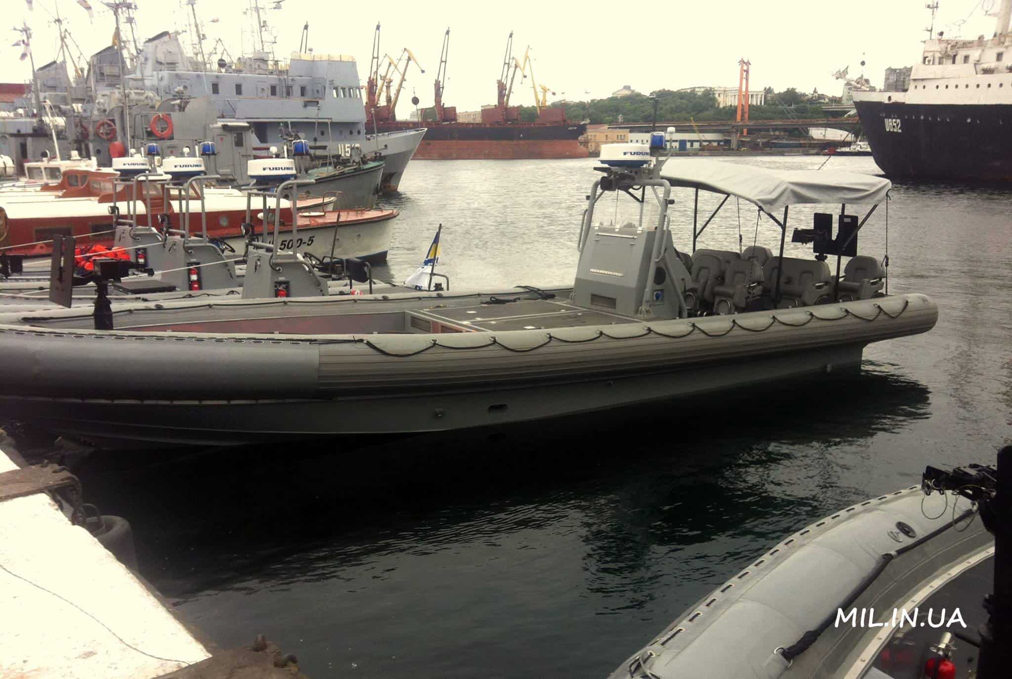 Швидкісний човен Sea Force 11M