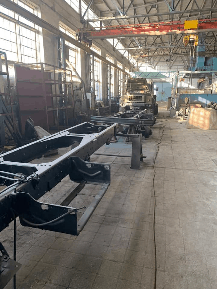 Виробнича ділянка Рівненського авторемонтного заводу