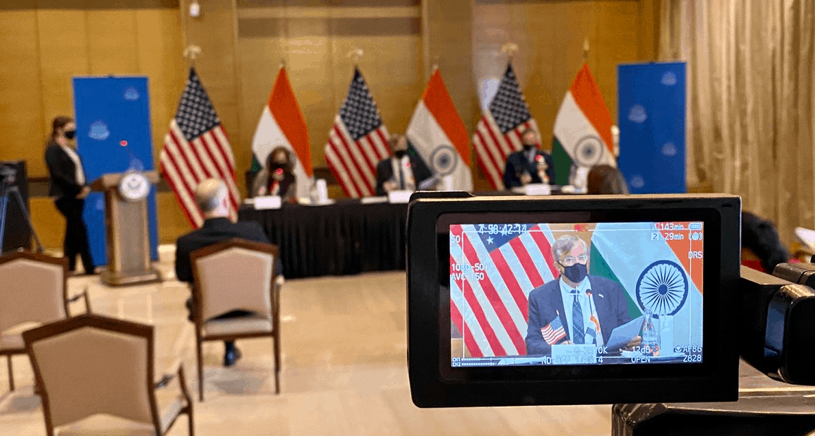 Тимчасовий повірений у справах США в Індії Дон Хефлін в Індії. Лютий 2021. Фото: ЗМІ США