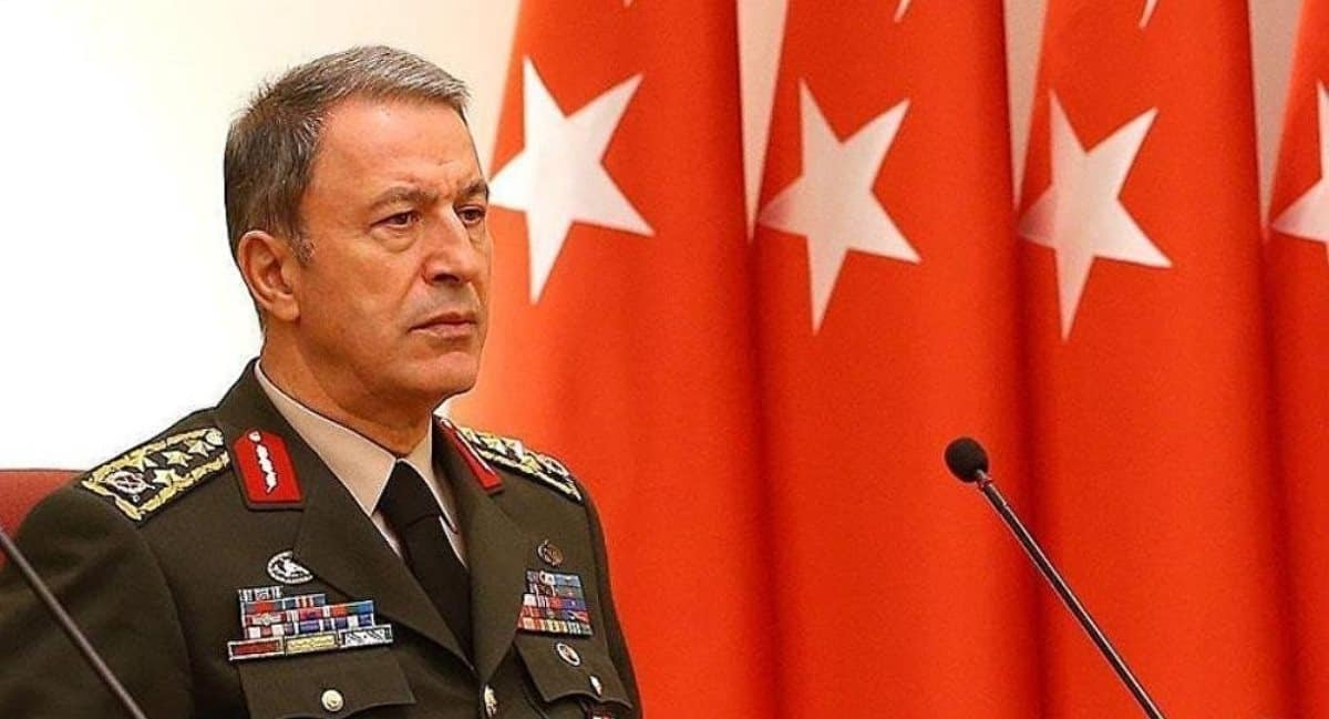 Міністр оборони Туреччини Хулусі Акар