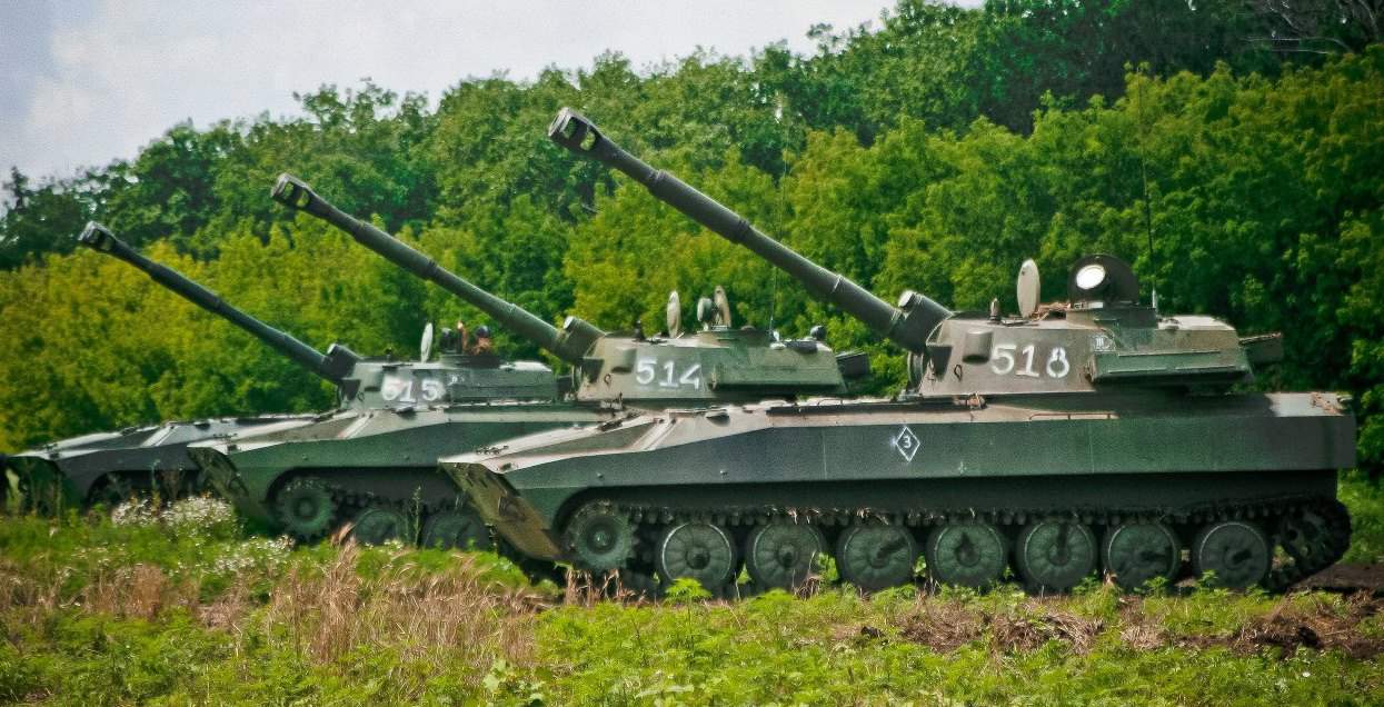 САУ 2С1 «Гвоздика» окупаційних сил Росії на Донбасі