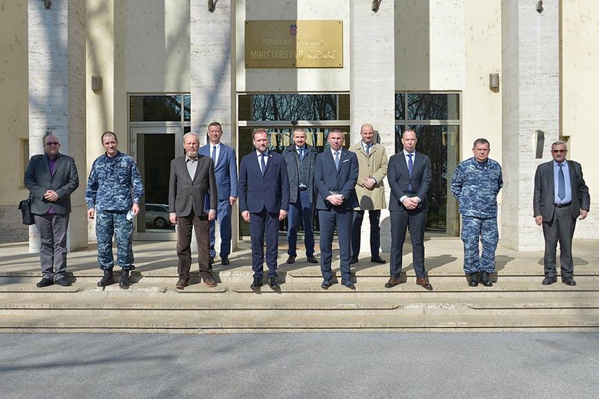 Міністр оборони Хорватії провів зустріч з почесним консулом України і ДККБ «Луч»