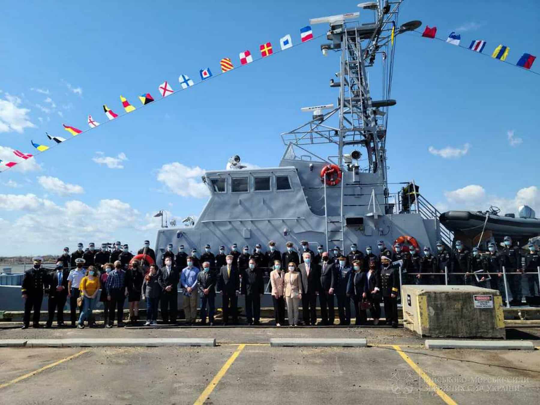 Церемонія завершення підготовки екіпажів патрульних катерів «Суми» та «Фастів» типу Island у США