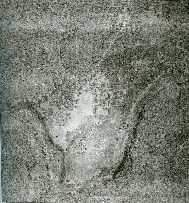 Фото бази з повітря, за кілька днів до початку рейду, серпень 1976