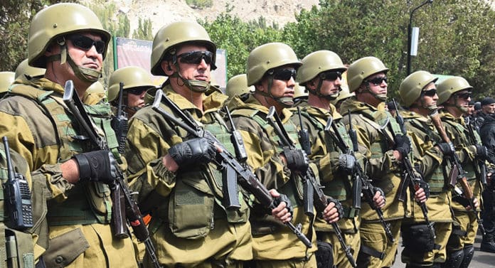 Військовослужбовці армії Таджикистану