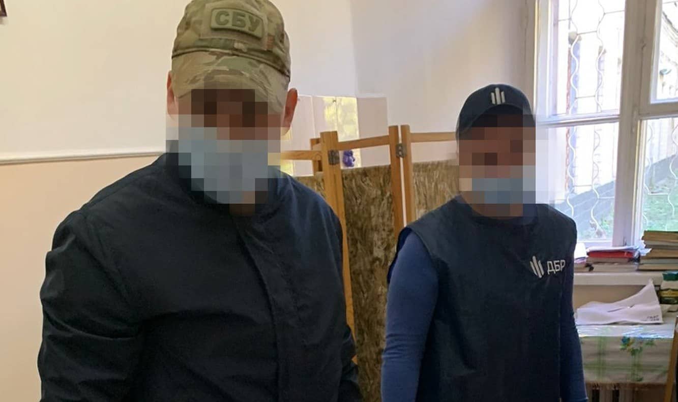 СБУ в Києві викрила посадовців військового шпиталю. Жовтень 2021