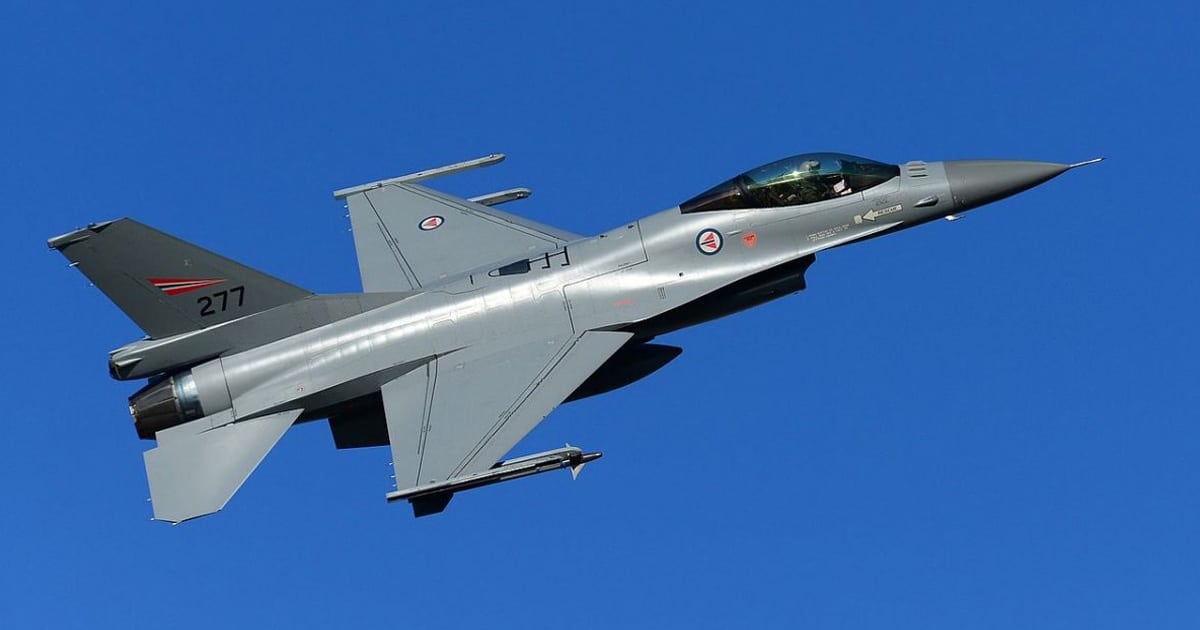 Винищувач F-16 Фото: Королівські ПС Норвегії