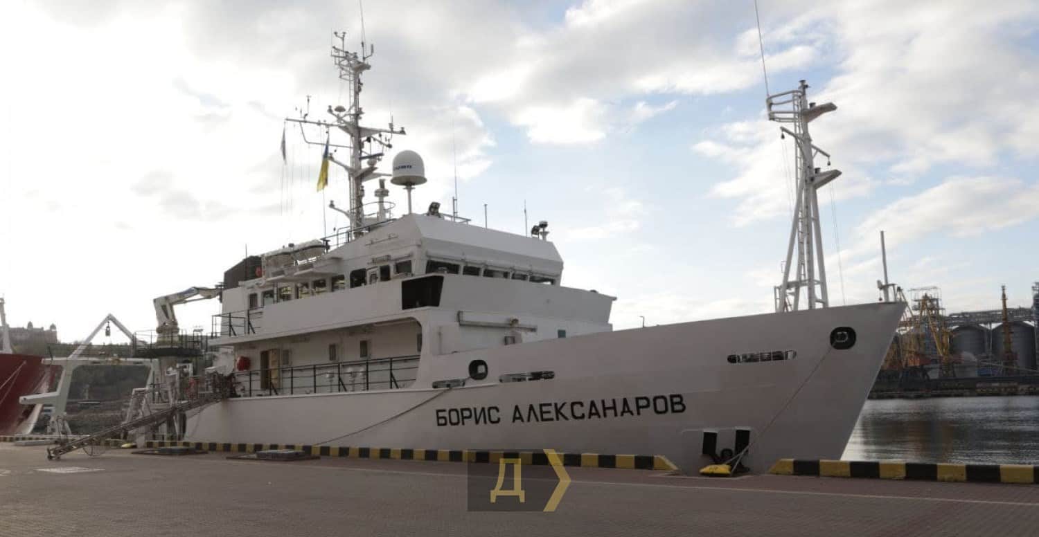 Науково-дослідне судно «Борис Александров («Belgica»). Жовтень 2021. Фото: Думская