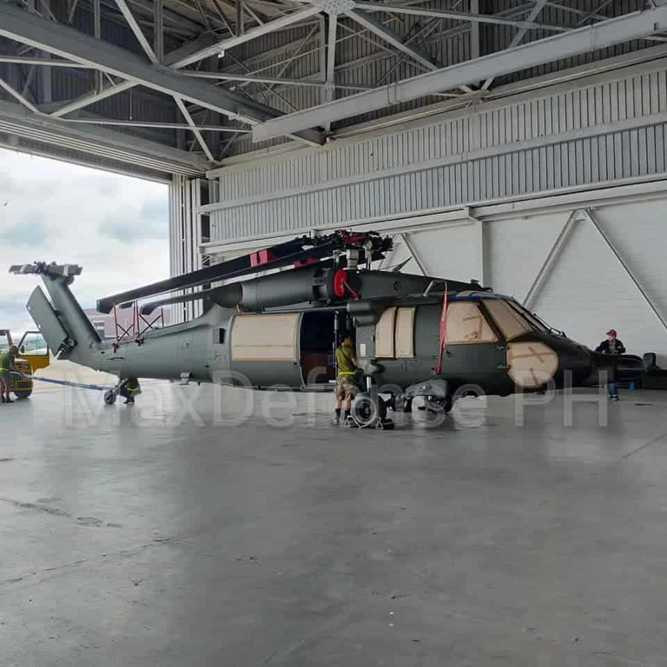 Гелікоптер Sikorsky S-70i Black Hawk Повітряних сил Філіппін