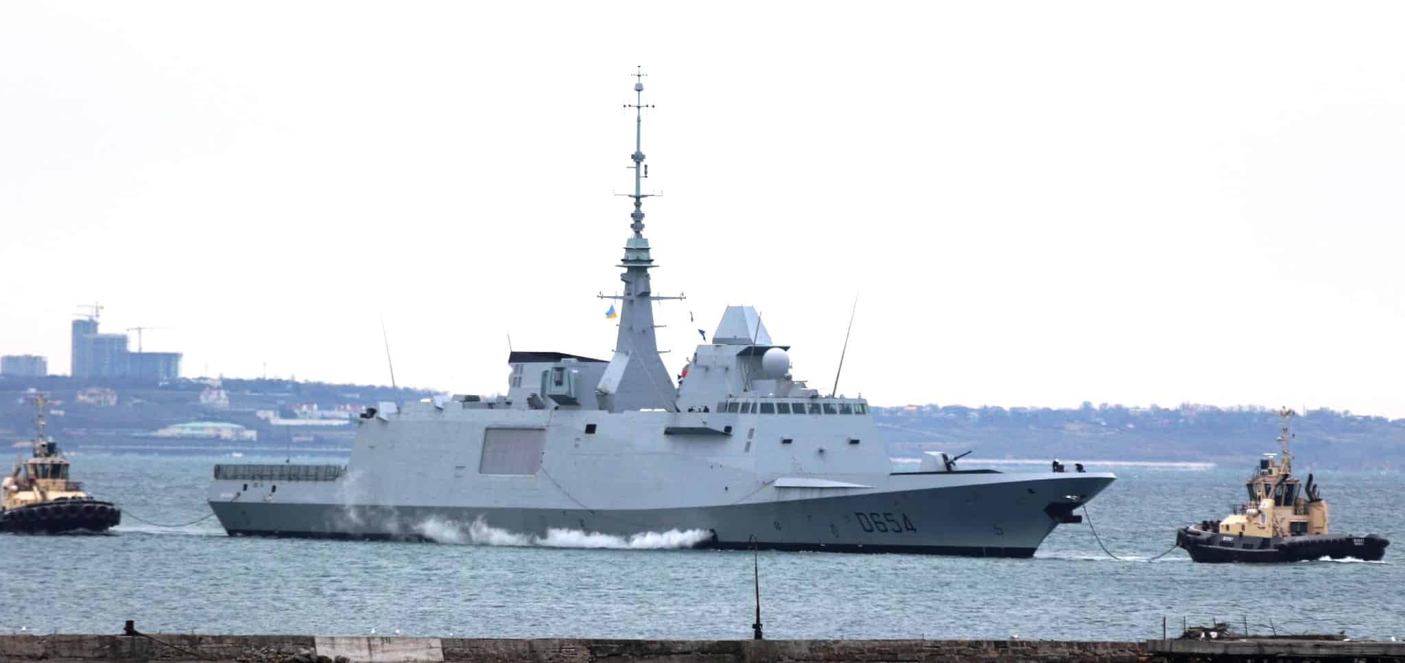 Фрегат Auvergne флоту Франції класу Aquitaine в порту Одеси. Грудень 2021. Фото: ВМС України