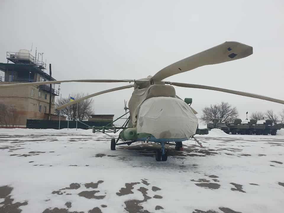 Вертоліт Ми-8 на одному з військових летовищ України. Січень 2022. Фото: Повітряне командування "Схід"