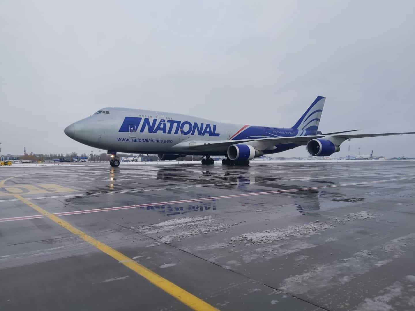 Літак Boeing 747-428, який доставив військову допомогу Україні 28 січня 2022 року. Фото: МО України