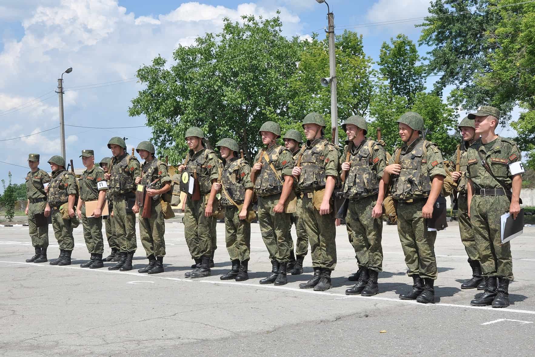 Військовослужбовці армії «ПМР»
