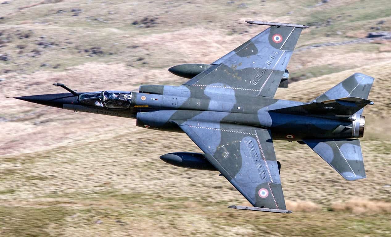 Винищувач Mirage F1. Фото: hdwallpapers.cat