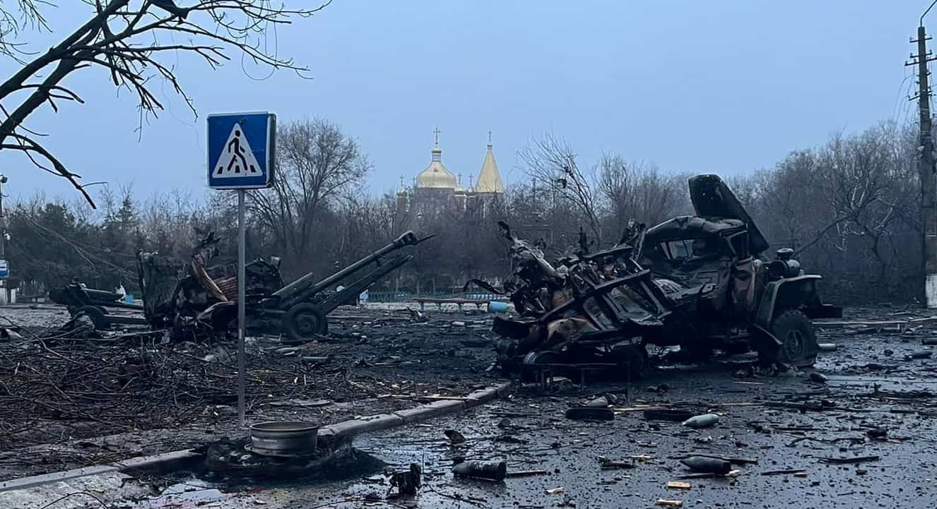 Знищені вантажівки та Д-30 військових Росії на Миколаївщині. 02.03.2022