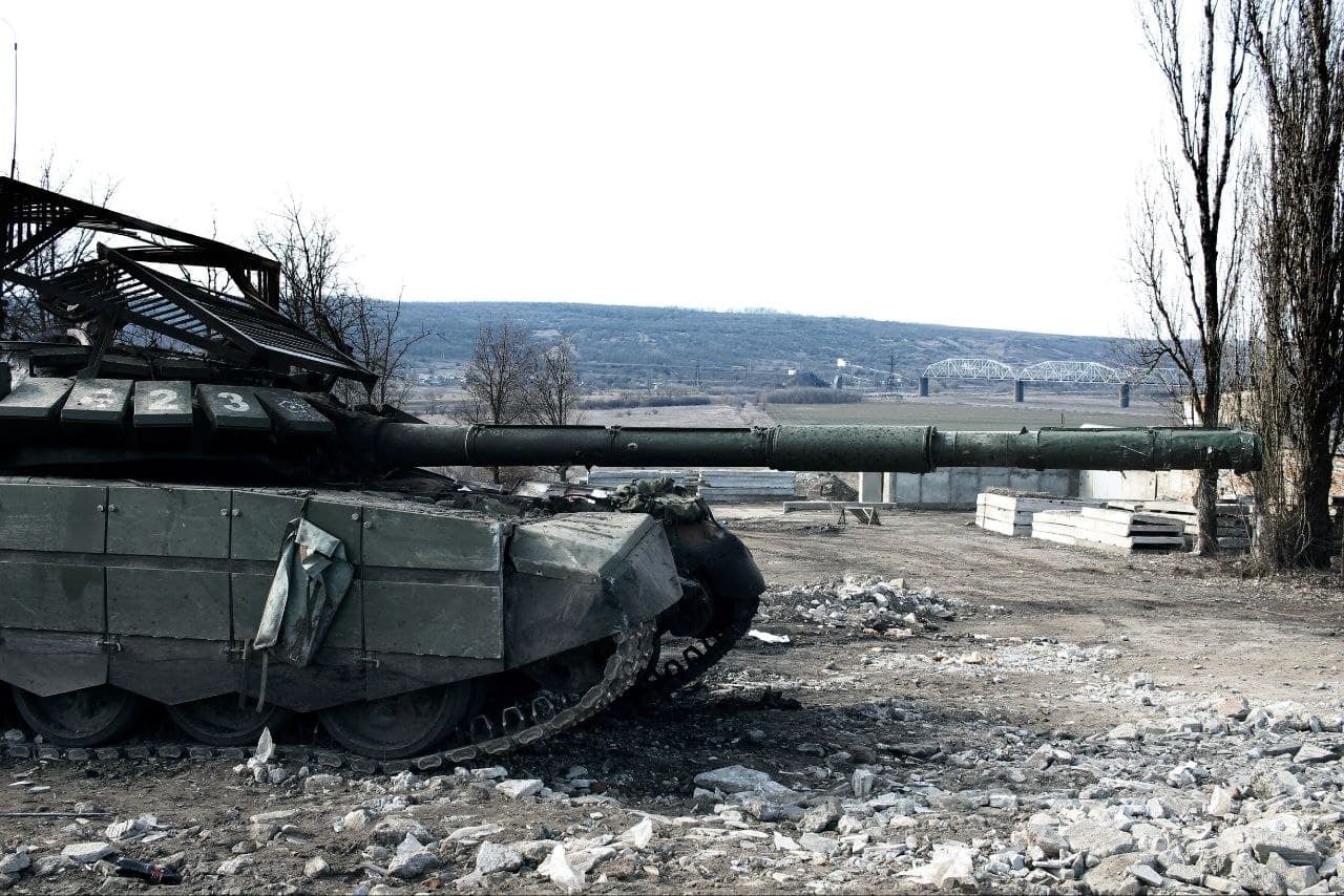 Знищений танк армії Росії моделі Т-72Б3М у Вознесенську