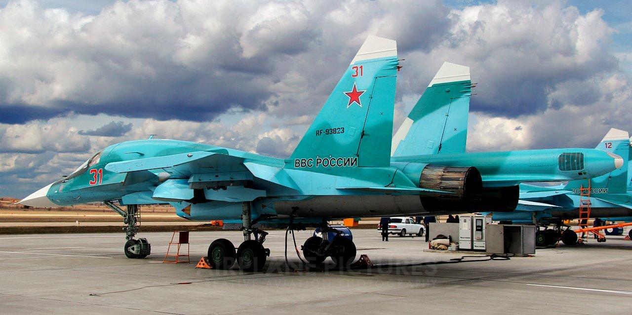 Російський Су-34 з номером RF-81251 (31 Червоний). Фото: ЗМІ РФ