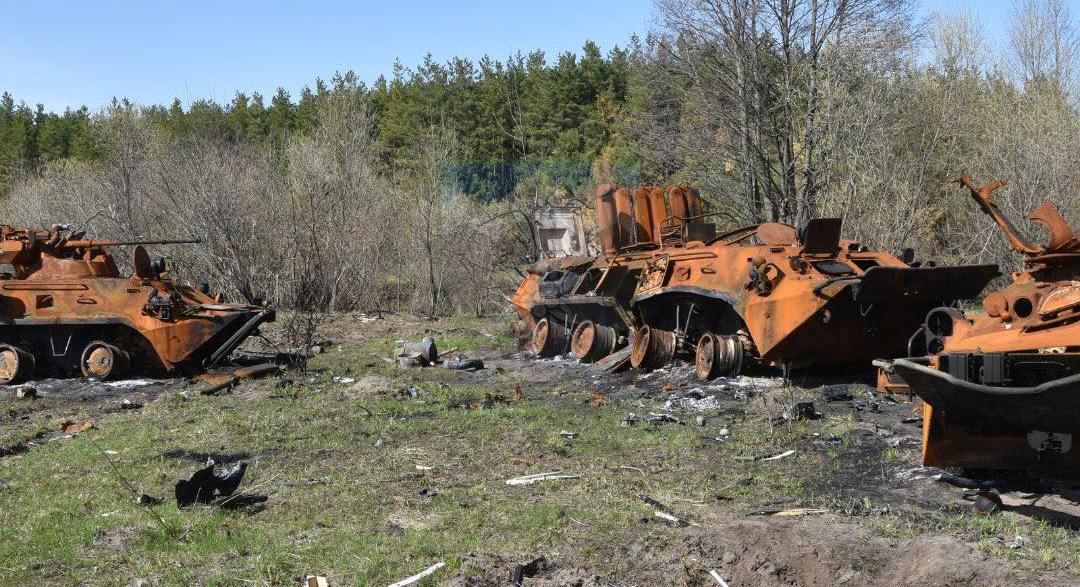Знищені в Україні бійцями 10 ОГШБр БТР-82А російських військових. Квітень 2022. Фото: 10 ОГШБр