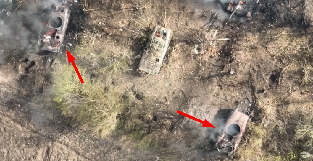 Знищені БМП російських військових на Запоріжжі. Квітень 2022. Кадр з відео @110tro