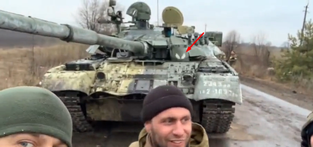 Захоплений українцями Т-80У Кантемирівської дивізії. Квітень 2022. Кадр з відео від військових