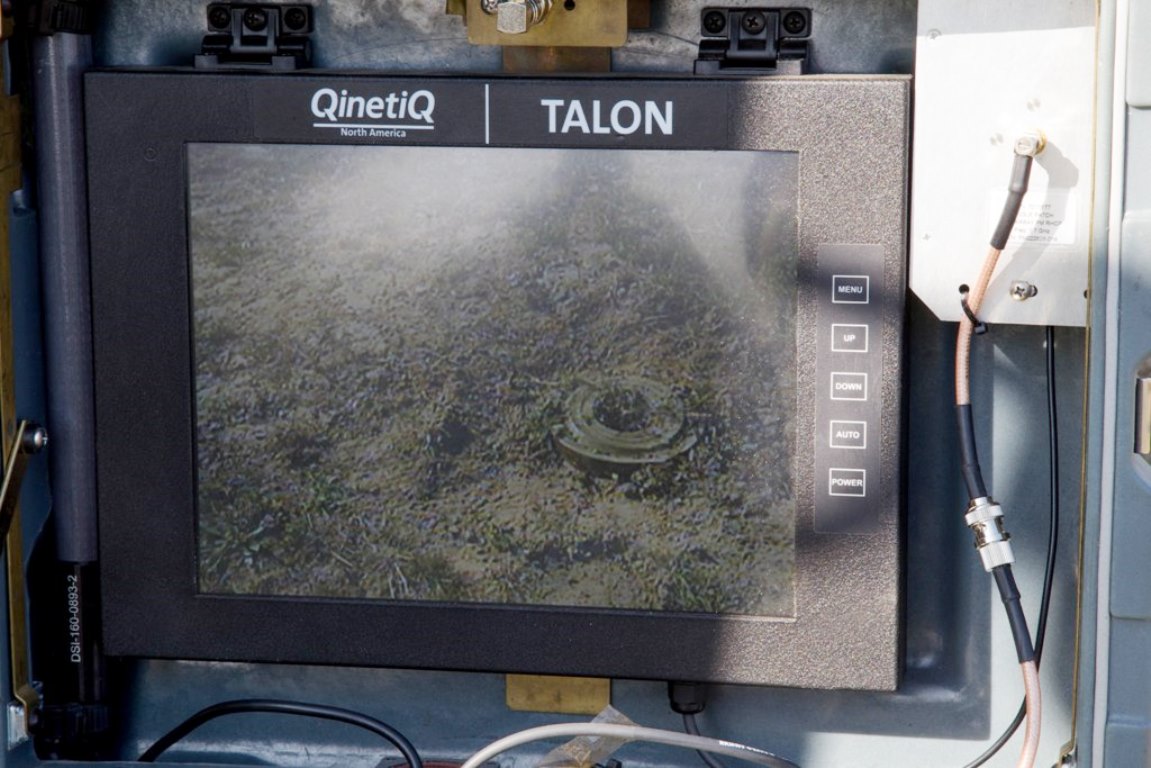 Система управління роботом “TALON” компанії “QinetiQ”. Вересень 2020. Фото: armyinform