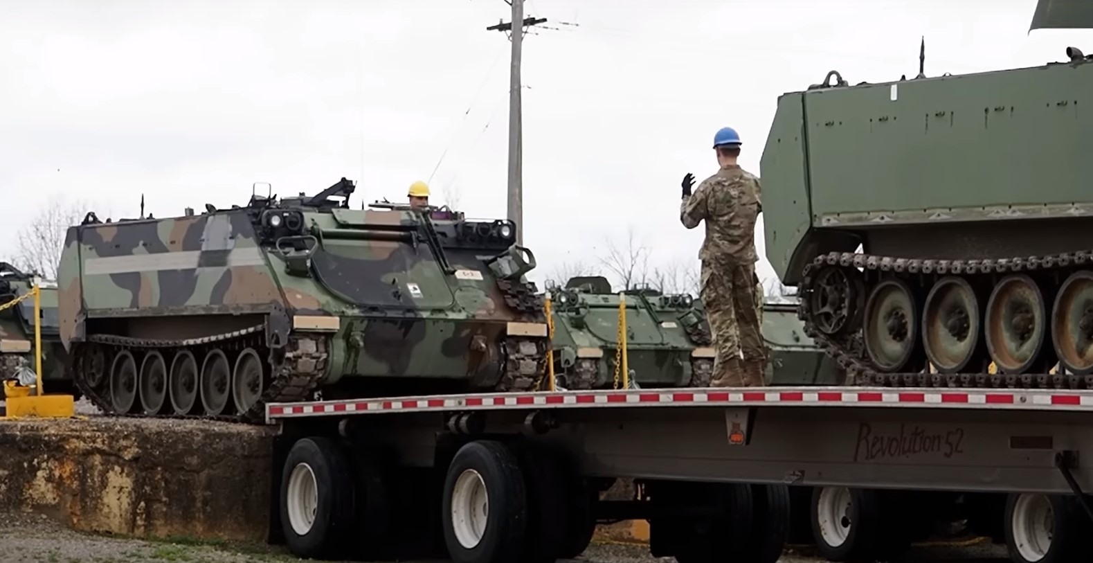 Підготовка M113 для відправки в Україну. Весна 2022. Фото: Міноборони США