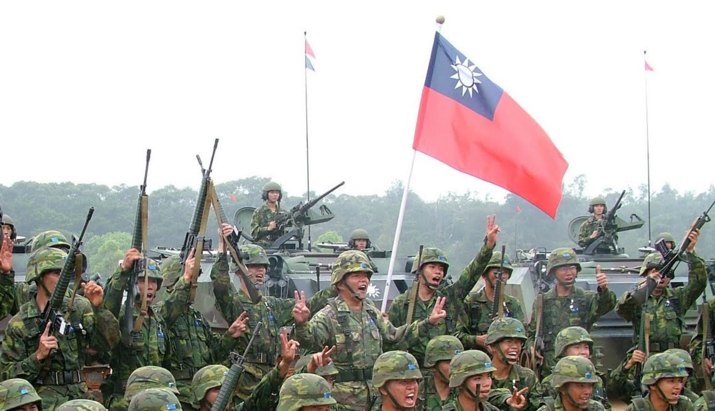 Військові Китайської Республіки на острові Тайвань. Фото з відкритих джерел
